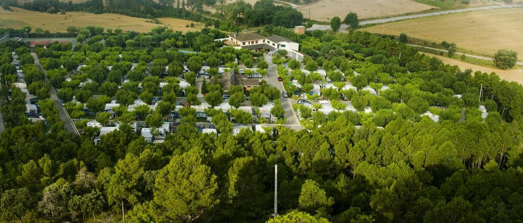 Bungalows - Camping El Solsones Сольсона Экстерьер фото